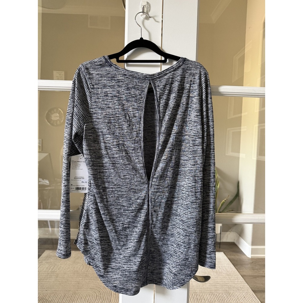 Athleta Cutout Breezy Top Medium Navy White Space Dye Long Sleeve 623389 - Picture 3 of 7